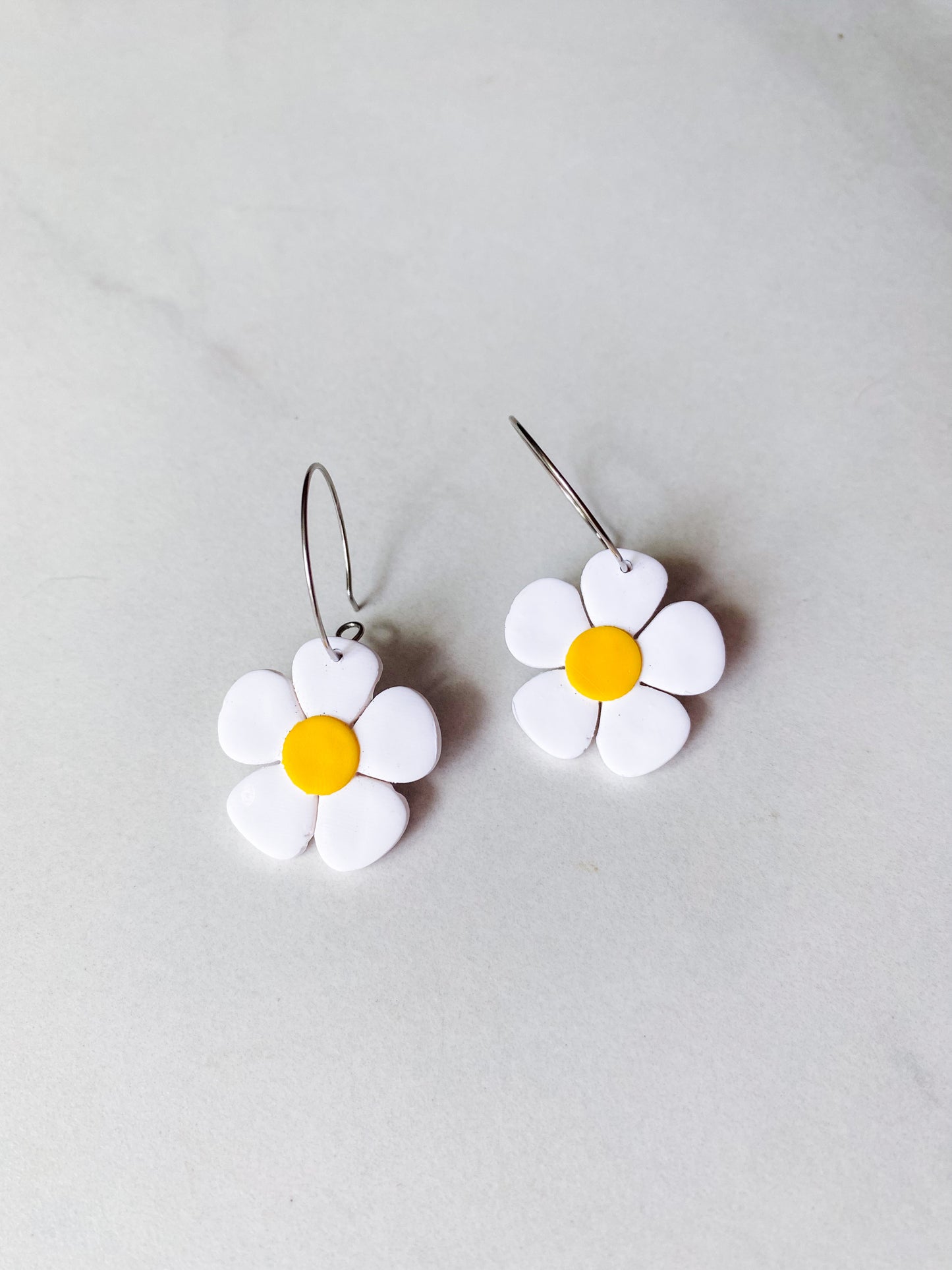 Dainty Daisies