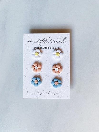 Daisy Stud Set
