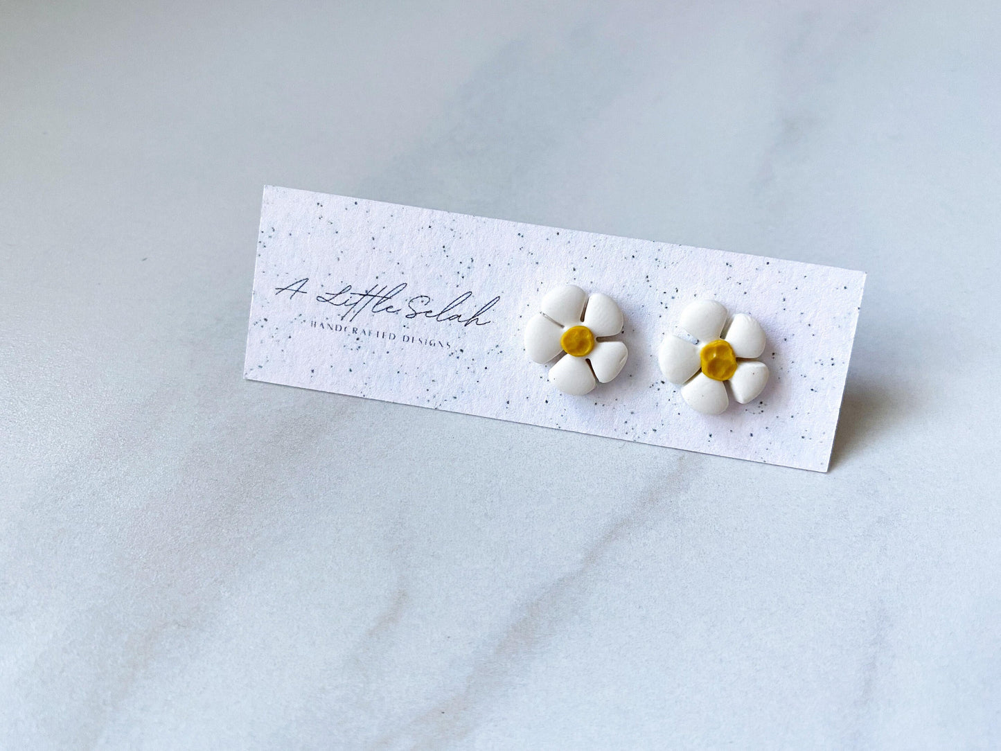 Dainty Daisies